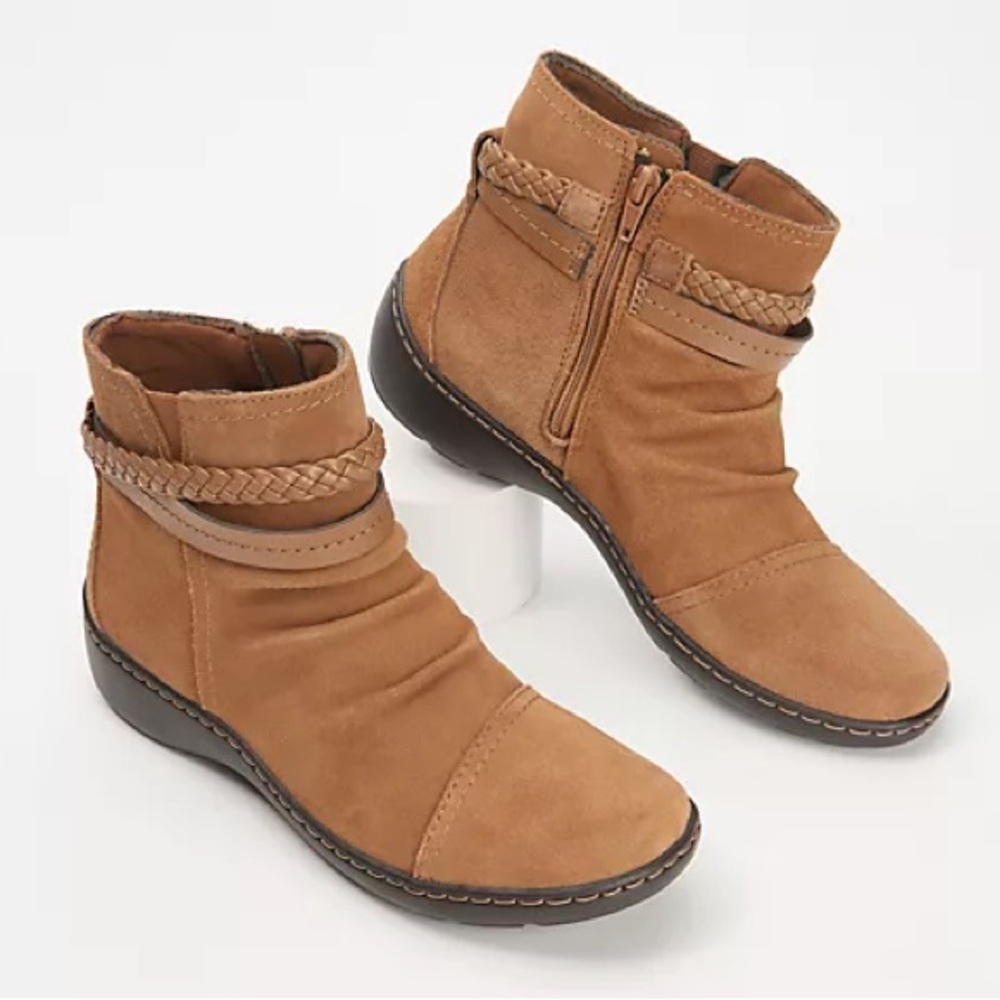 Clarks Collection Suede Ankle Boots Cora Braid Boot Dark Khaki casual winter